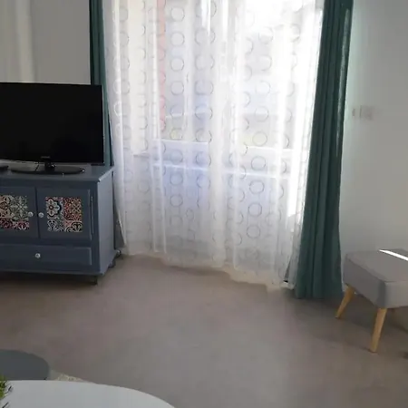 Agreable Maison Petit Jardin A 7 Minutes De Reims * Pargny-les-Reims